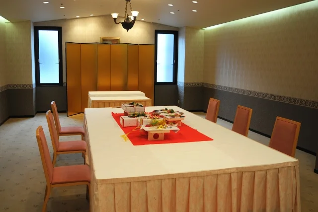 Traditional envelopes and celebratory chopsticks for Japanese Yuinou Engagement Ceremony